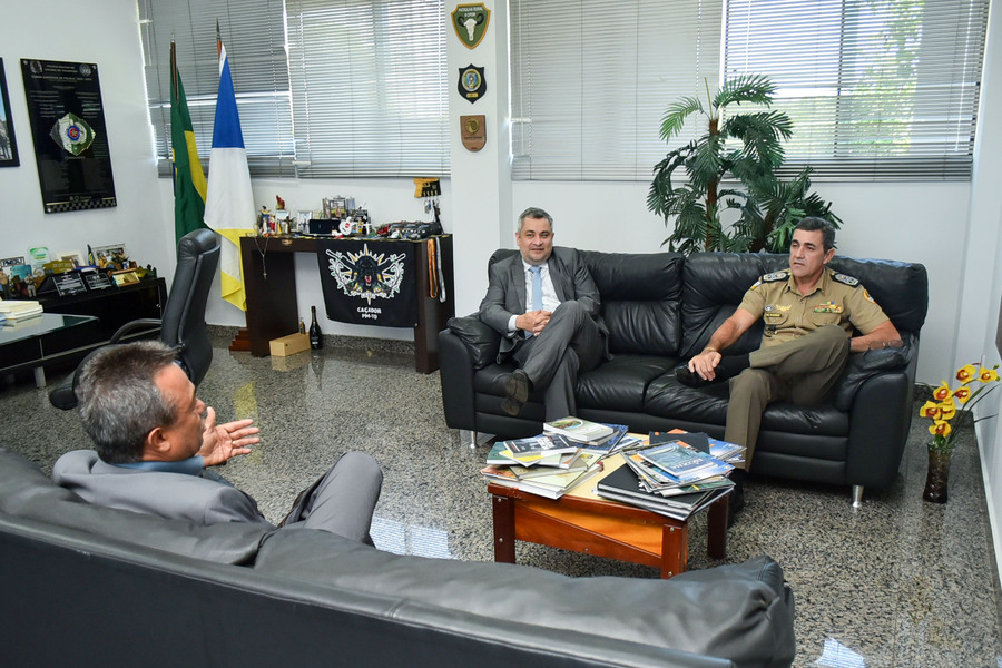 Defensoria P Blica Realiza Visita Institucional Ao Comando Da Pol Cia