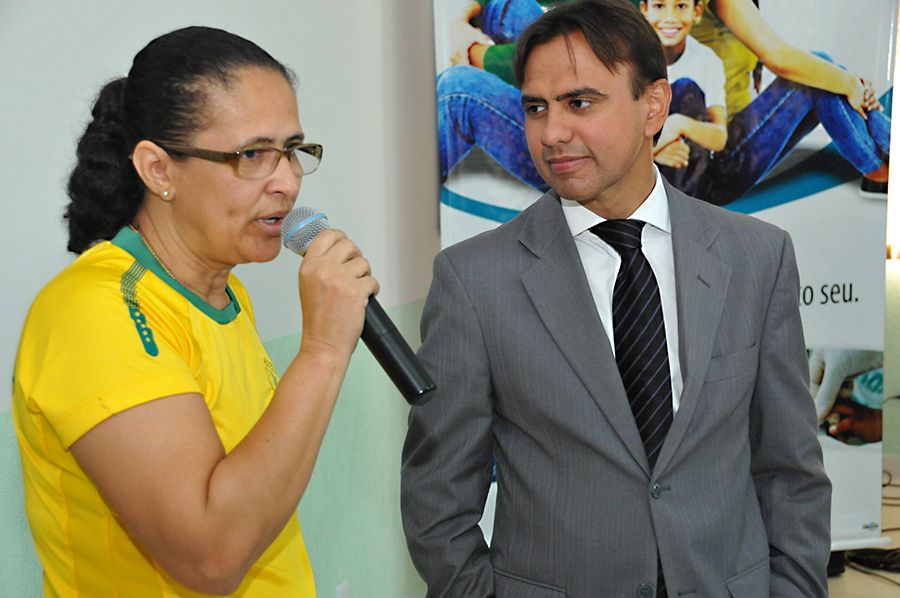 Defensora pública Tereza de Maria Bonfim e o defensor público geral, Marlon Amorim