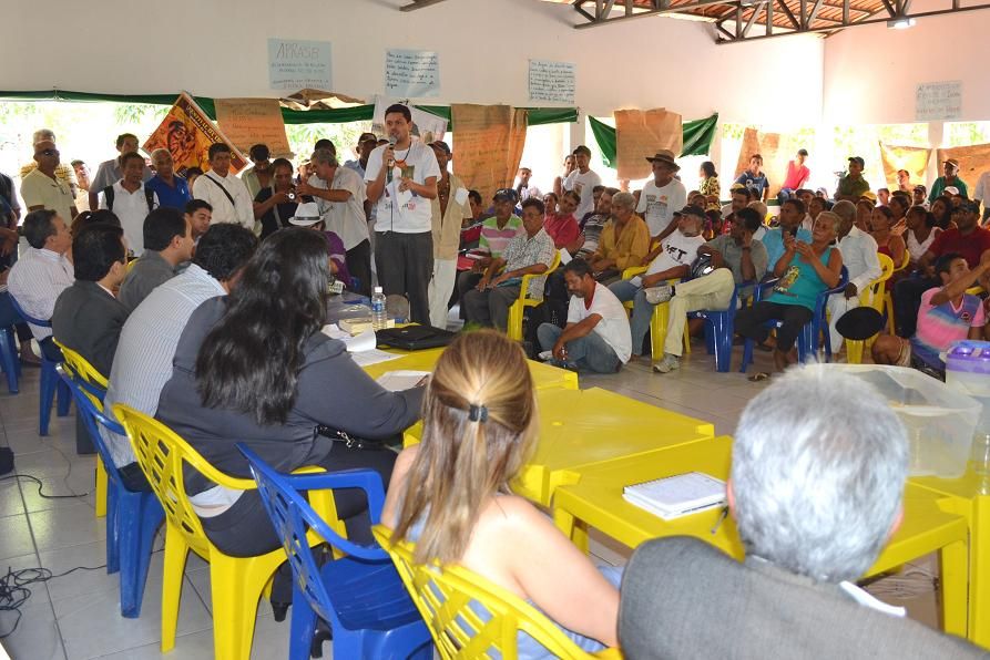 Representante da coordenação Nacional da CPT, Edmundo Rodrigues, defende os direitos das comunidades. A Comissão acompanha de perto a situação dos camponeses.