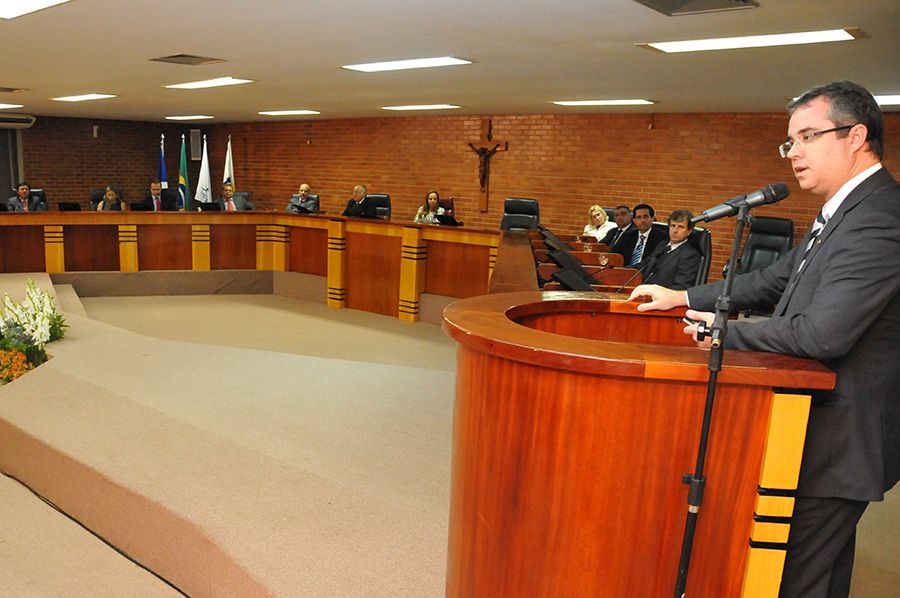 Juiz auxiliar no CNJ e membro do Departamento de Monitoramento do Sistema Carcerário, Luiz Carlos Resende Santos