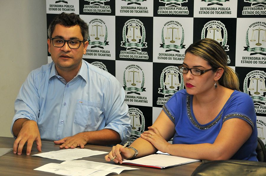 Coordenador do DPAGRA – Núcleo da Defensoria Pública Agrária, Pedro Alexandre durante reunião.