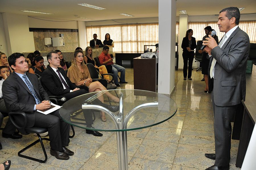 Pronunciamento do presidente da Adpeto , Neuton Jardim