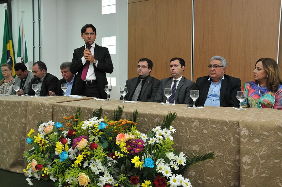 Pronunciamento do defensor público Marlon Amorim
