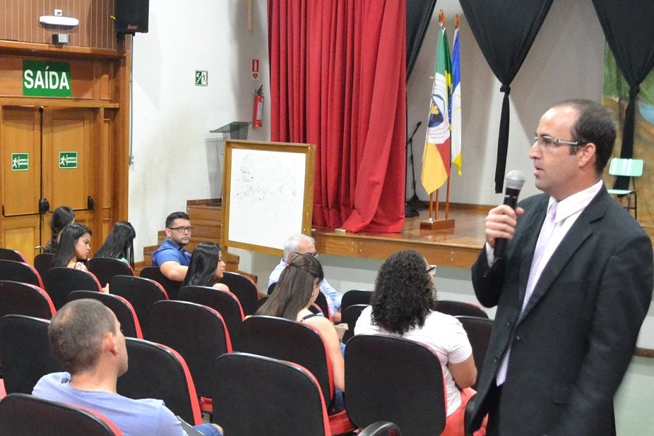 Sandro Ferreira palestrou sobre ressocialização a acadêmicos.