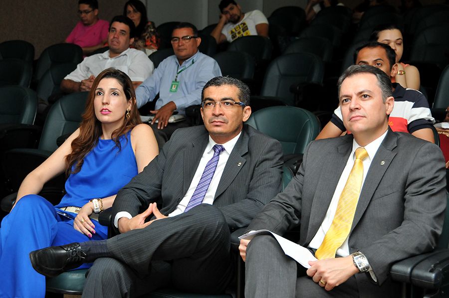 Defensores Públicos