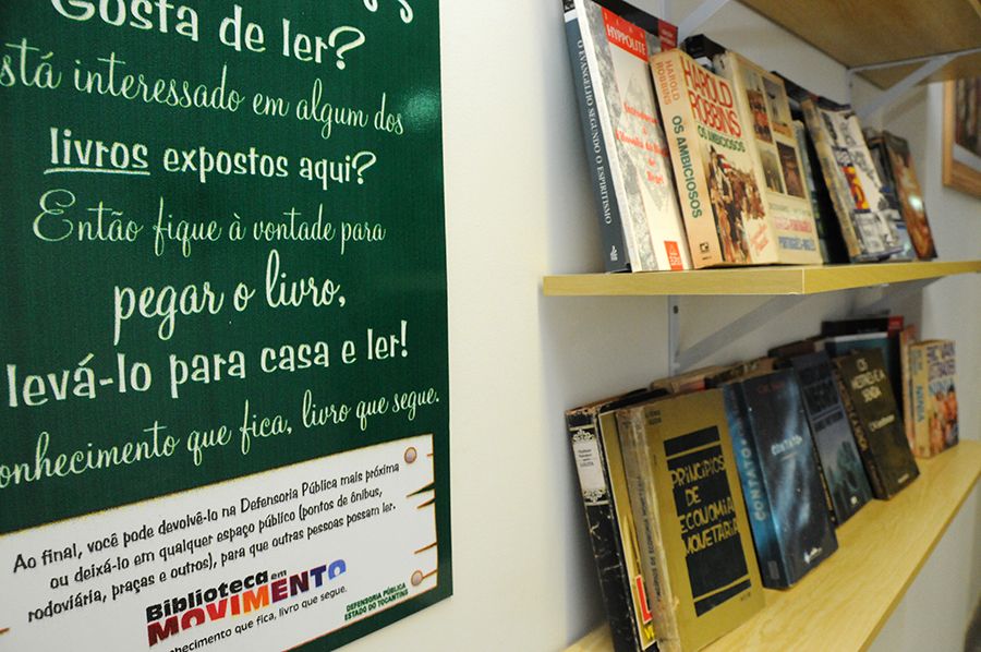 Biblioteca em Movimento da Defnsora Pública do Tocantins