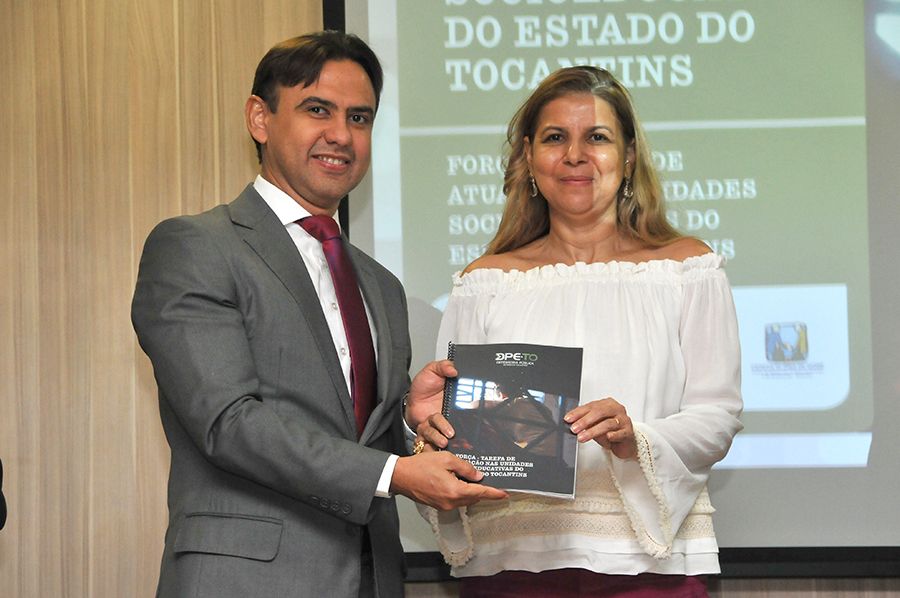 Defensor público geral, Marlon Amorim e a coordenadora do Cedeca Mônica Brito
