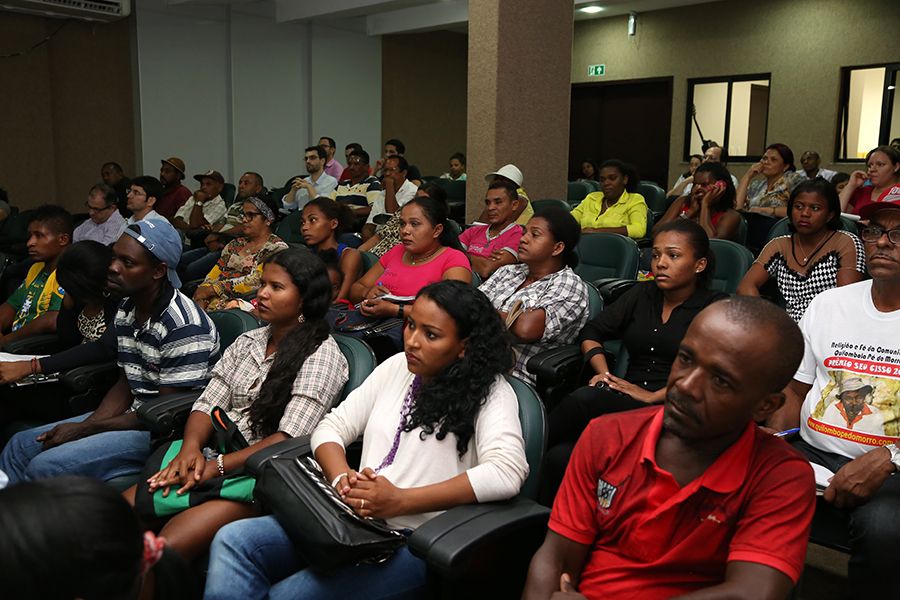 Representandes das Comunidades Quilombolas durante o evento