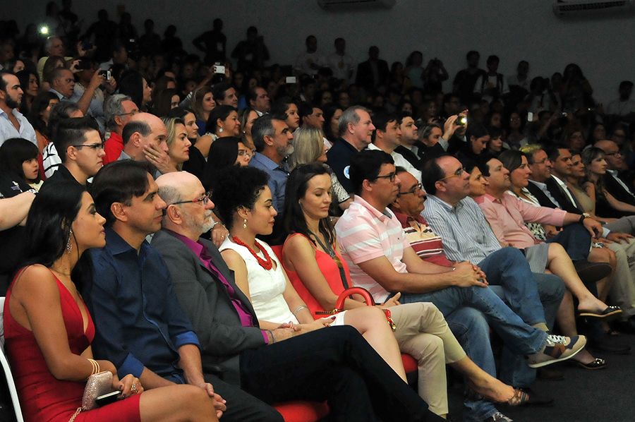 Autoridade durante abertura oficial do 4 Salão do Livro