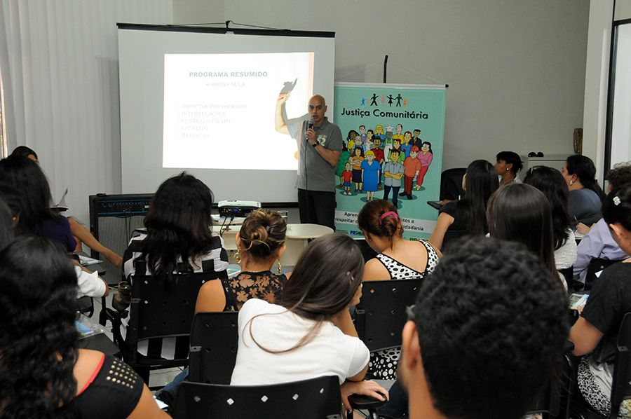 Palestrante advogado, negociador e mediador, Adolfo Braga Neto