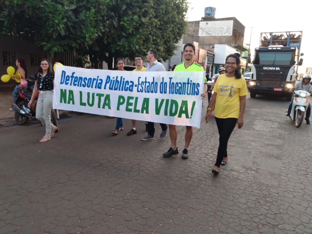 Caminhada pela paz em Colinas
