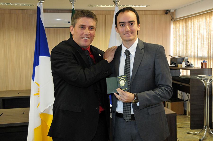 Presidente da ADPETO, Fábio Monteiro e o defensor empossado Felipe Cury