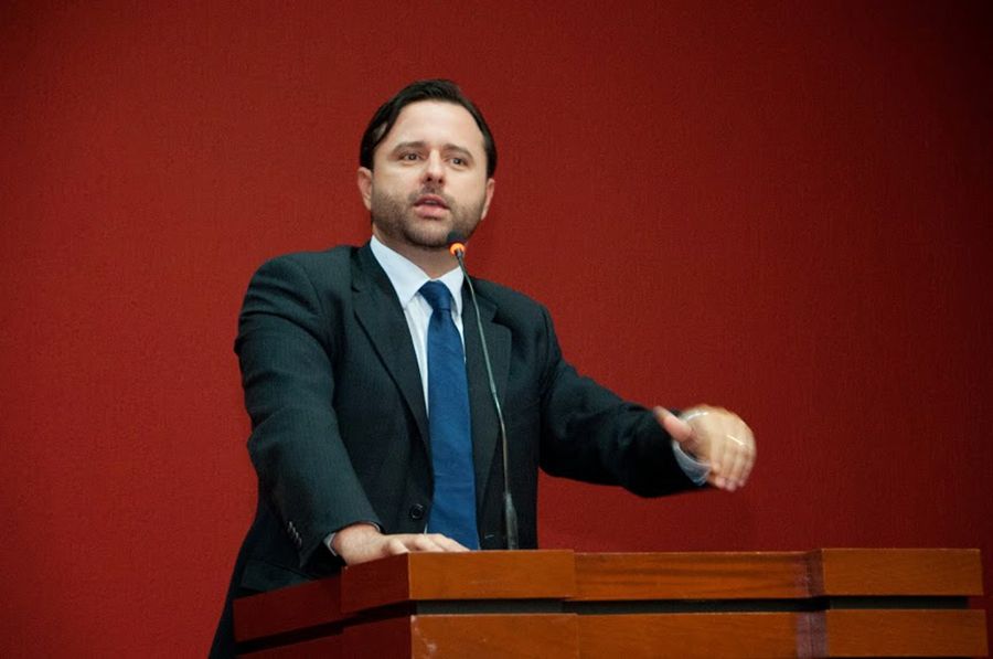 Defensor público e coordenador do NUSA – Núcleo de Defesa da Saúde da Defensoria Pública do Tocantins, Arthur Pádua