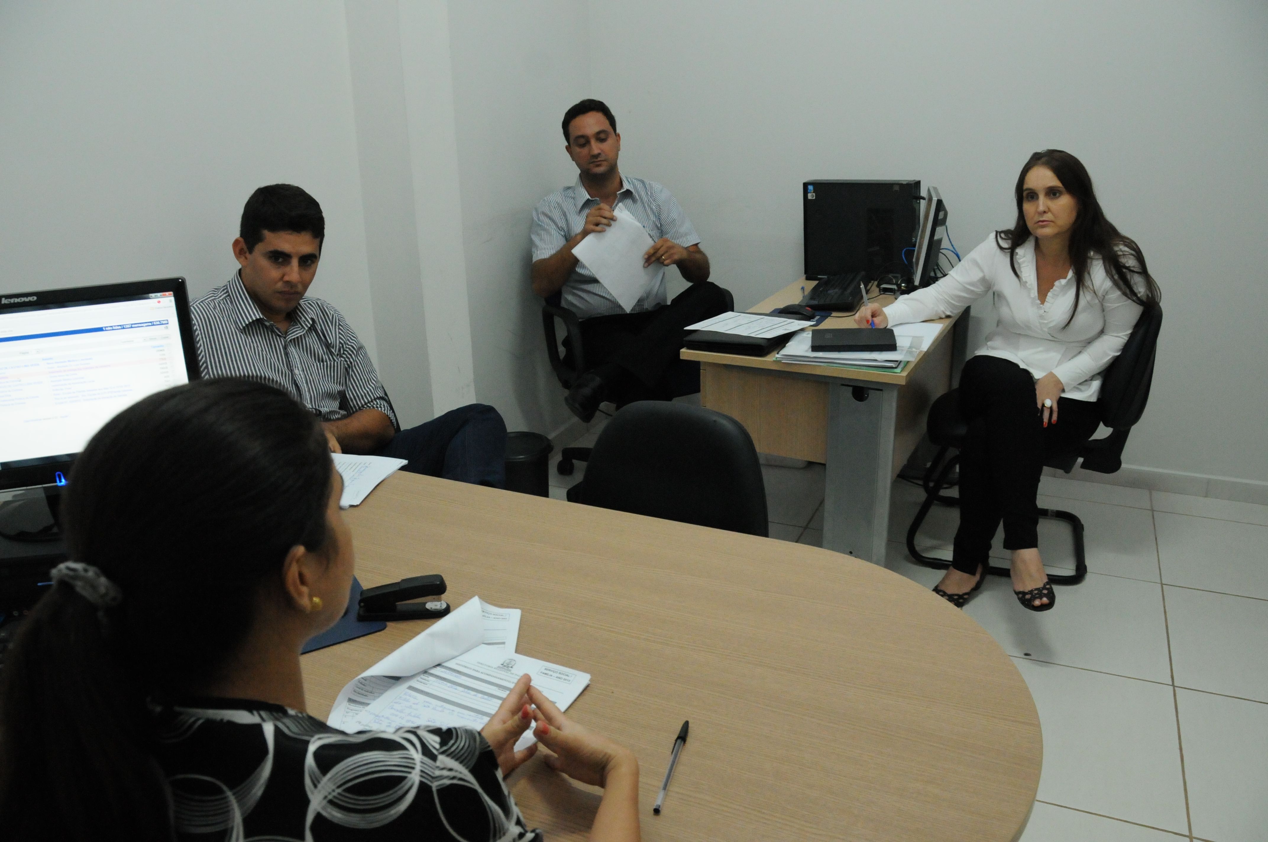 Equipe de apoio durante trabalho de Correição