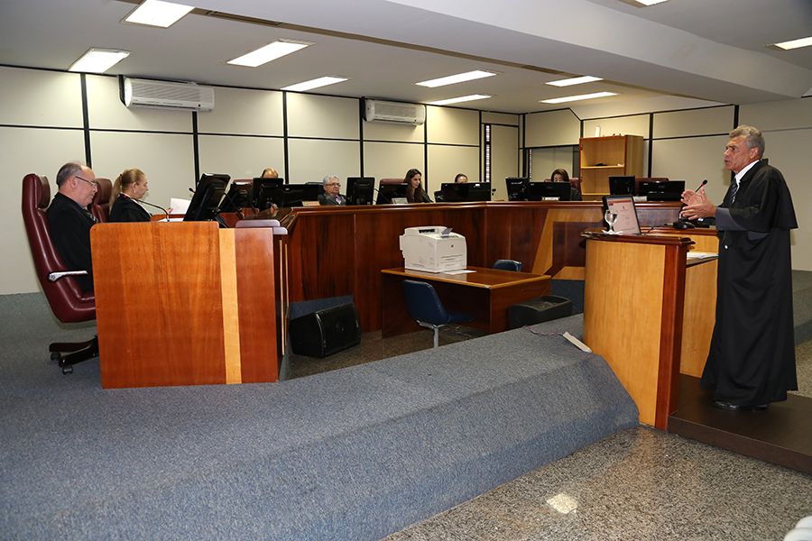 Defensor publico Valdeon Batista Pitaluga durante a Sustentação Oral de assistido da Defensoria Pública