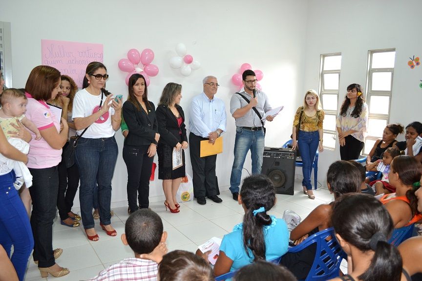 Defensora pública Cristiane Japiassú participa de evento em Araguaína.