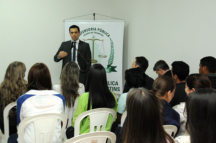 Fabrício Barros Akitaya – coordenador do Central de Relacionamento com o Cidadão - CRC