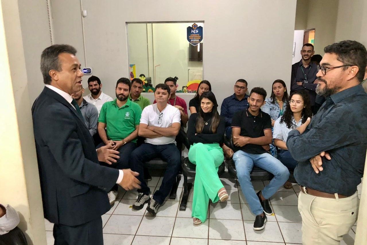 Kita Maciel conversou com a equipe da DPE-TO em Araguatins