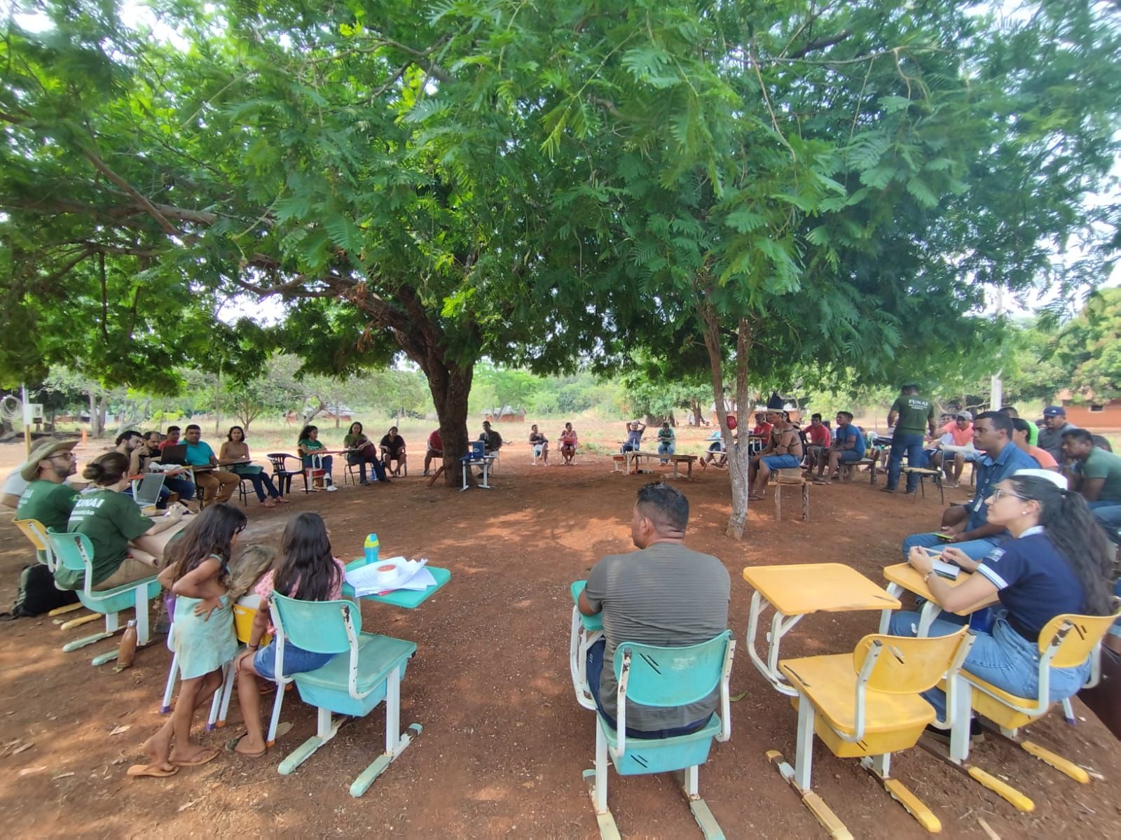 Encontro reuniu indígenas da Aldeia Paraíso e de outras aldeias do entorno