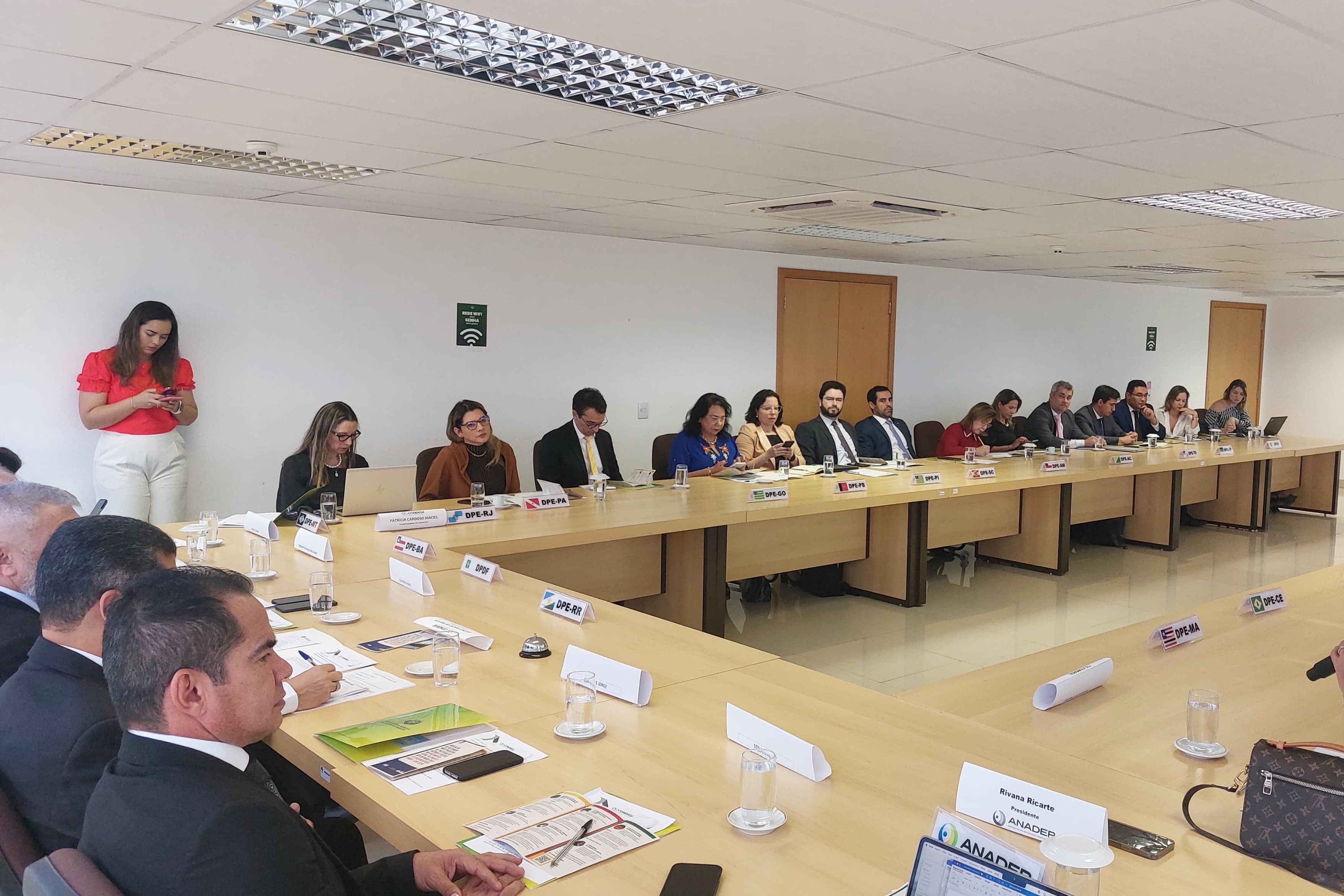 Reunião aconteceu na sede da Defensoria Pública do Distrito Federal