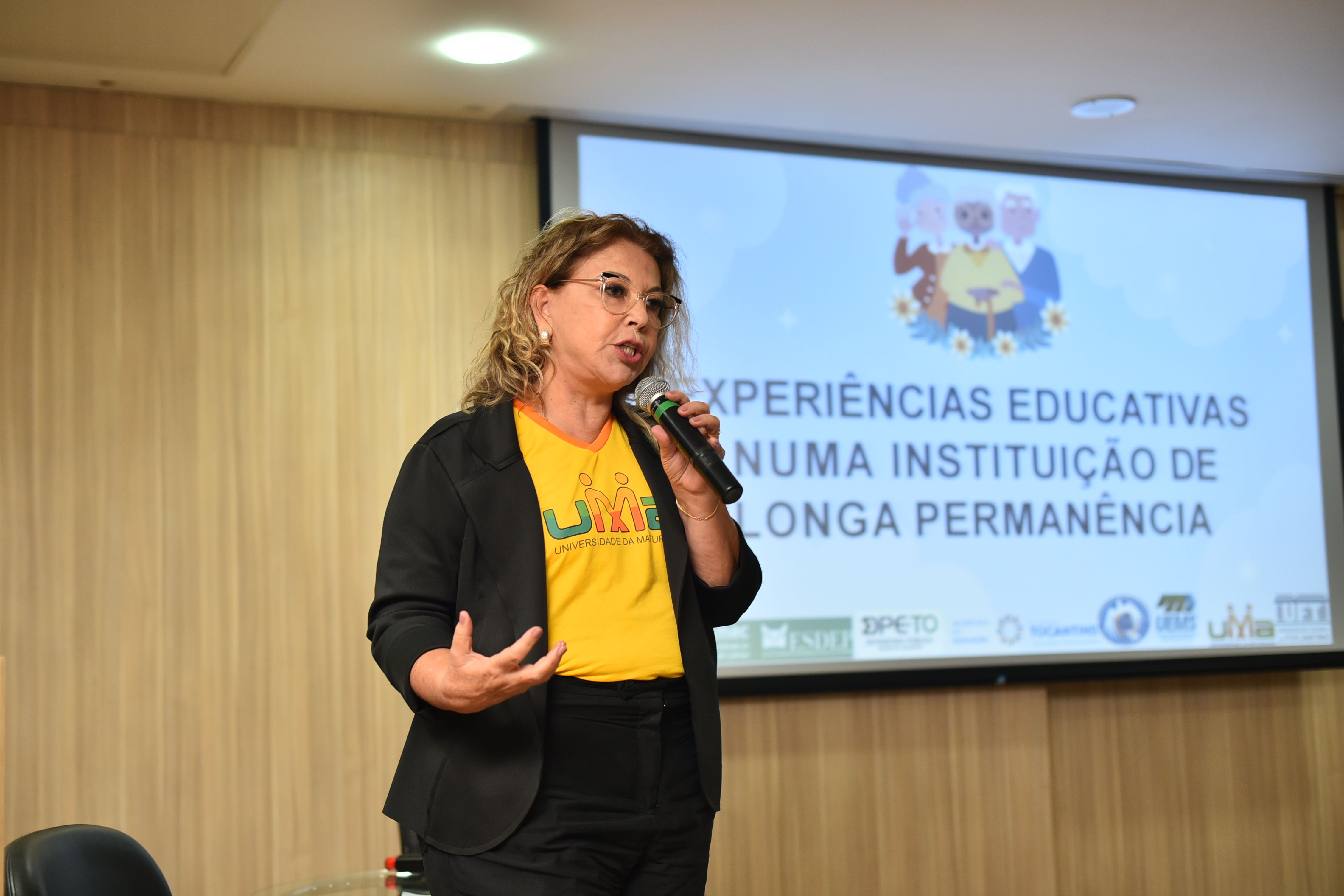 Professora doutora Neila Barbosa Osório foi uma das palestrantes no evento