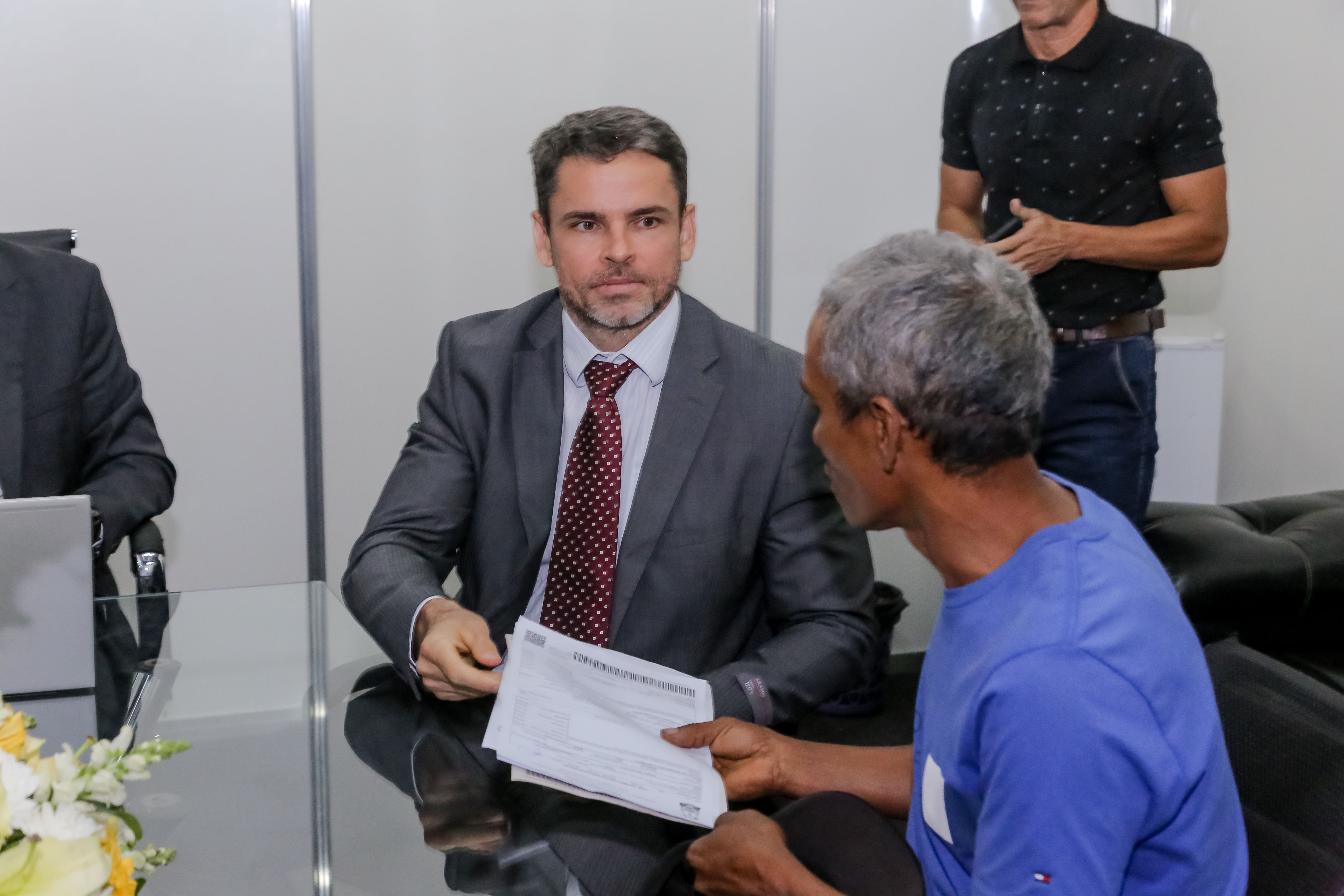 Primeira audiência de conciliação no mutirão foi acompanhada pela Defensoria Pública
