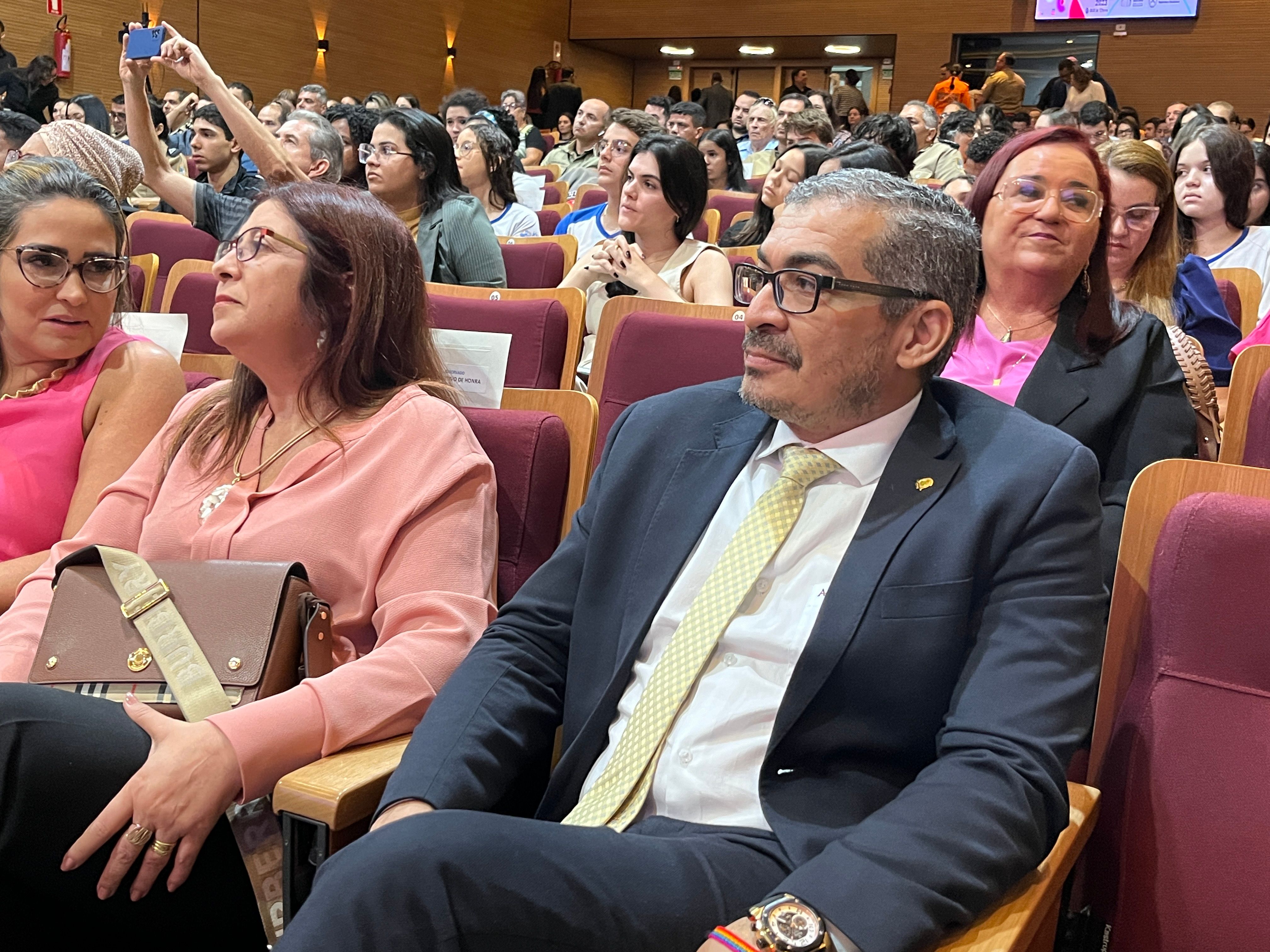 Defensor público Neuton Jardim prestigiou o evento