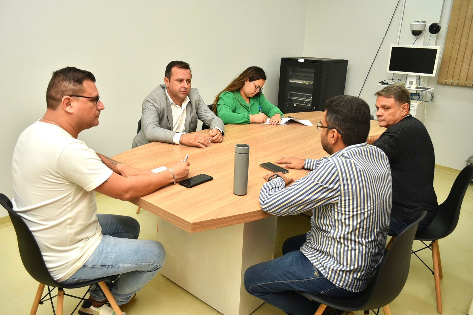 Defensor Público se reuniu com equipe técnica do hospital
