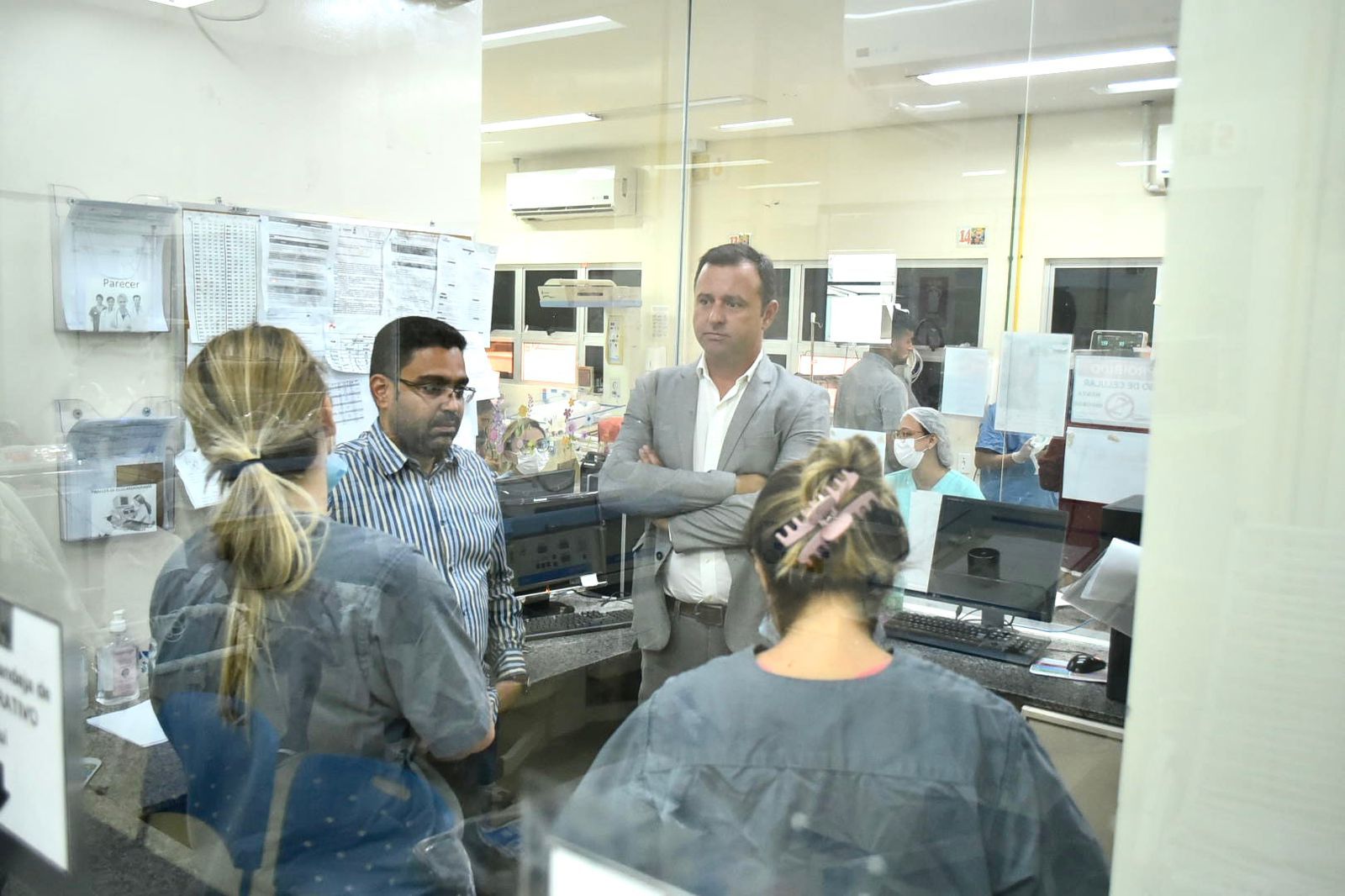 No dia da vistoria, a Unidade Intermediária contava com 15 leitos no total, sendo que 13 estavam ocupados