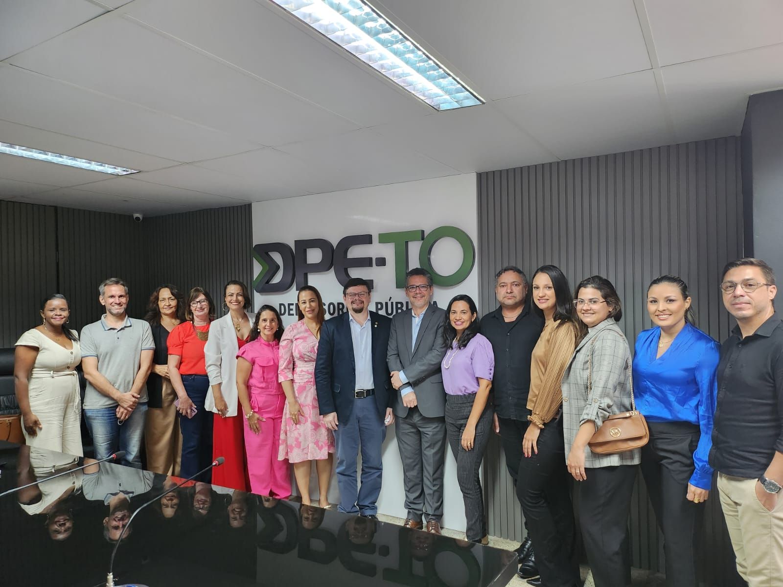 Estiveram presentes representantes de secretarias de Estado e de Palmas, além de órgãos do Sistema de Justiça