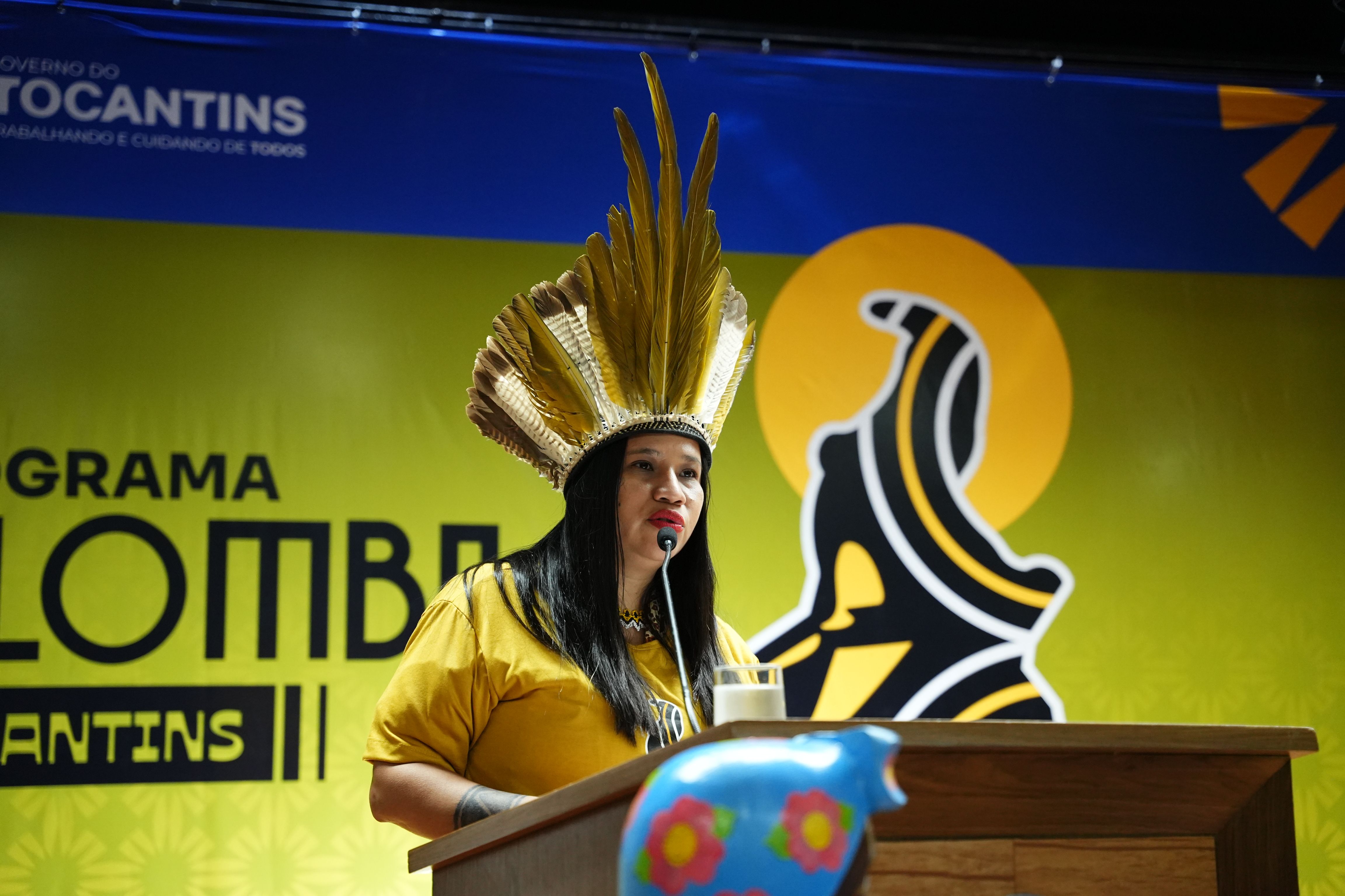 A secretária de Estado Narúbia Werreria durante o lançamento do "Aquilomba Tocantins"