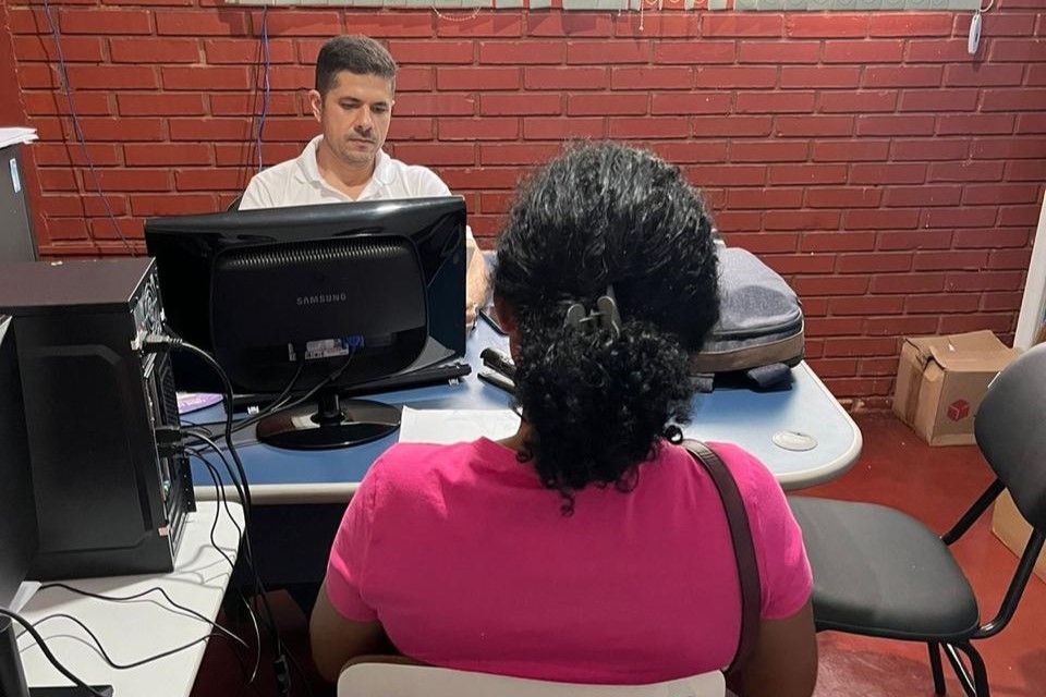 O “Defensoria Itinerante” oferta assistência e orientação jurídica gratuita à população hipossuficiente de cada localidade visitada