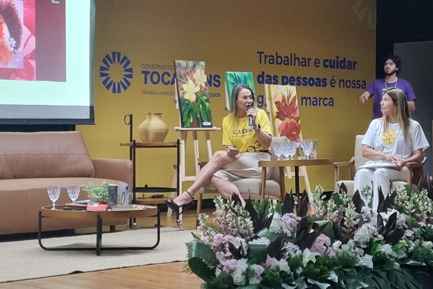 Defensora pública Franciana Di Fátima foi uma das palestrantes no seminário
