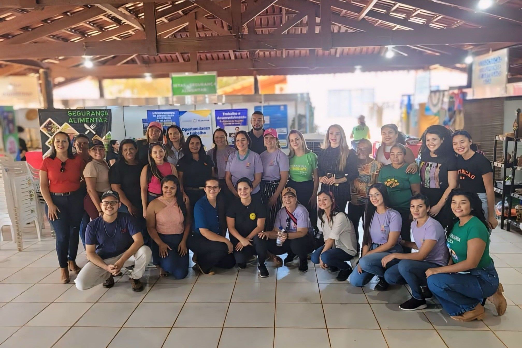 Mulheres presentes na palestra do Nudem