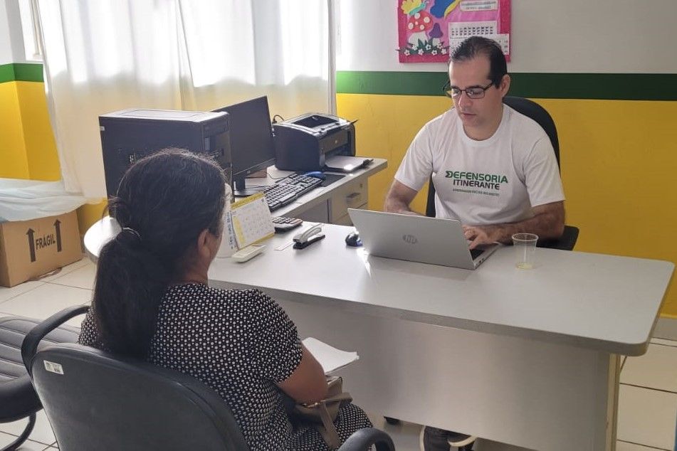 Defensor público José Raphael Silverio integrou equipe de atendimento em Almas