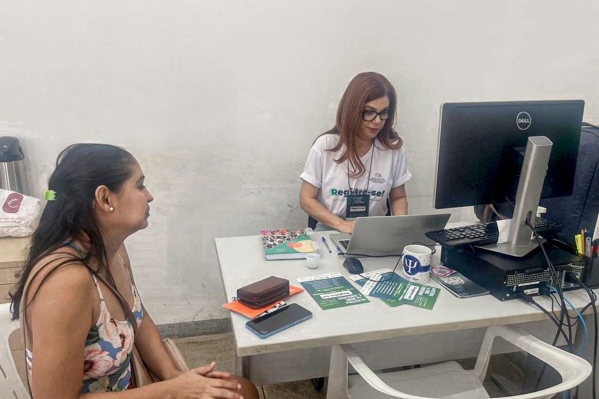 Os atendimentos foram realizados por defensoras e defensores, servidoras e servidores da DPE.