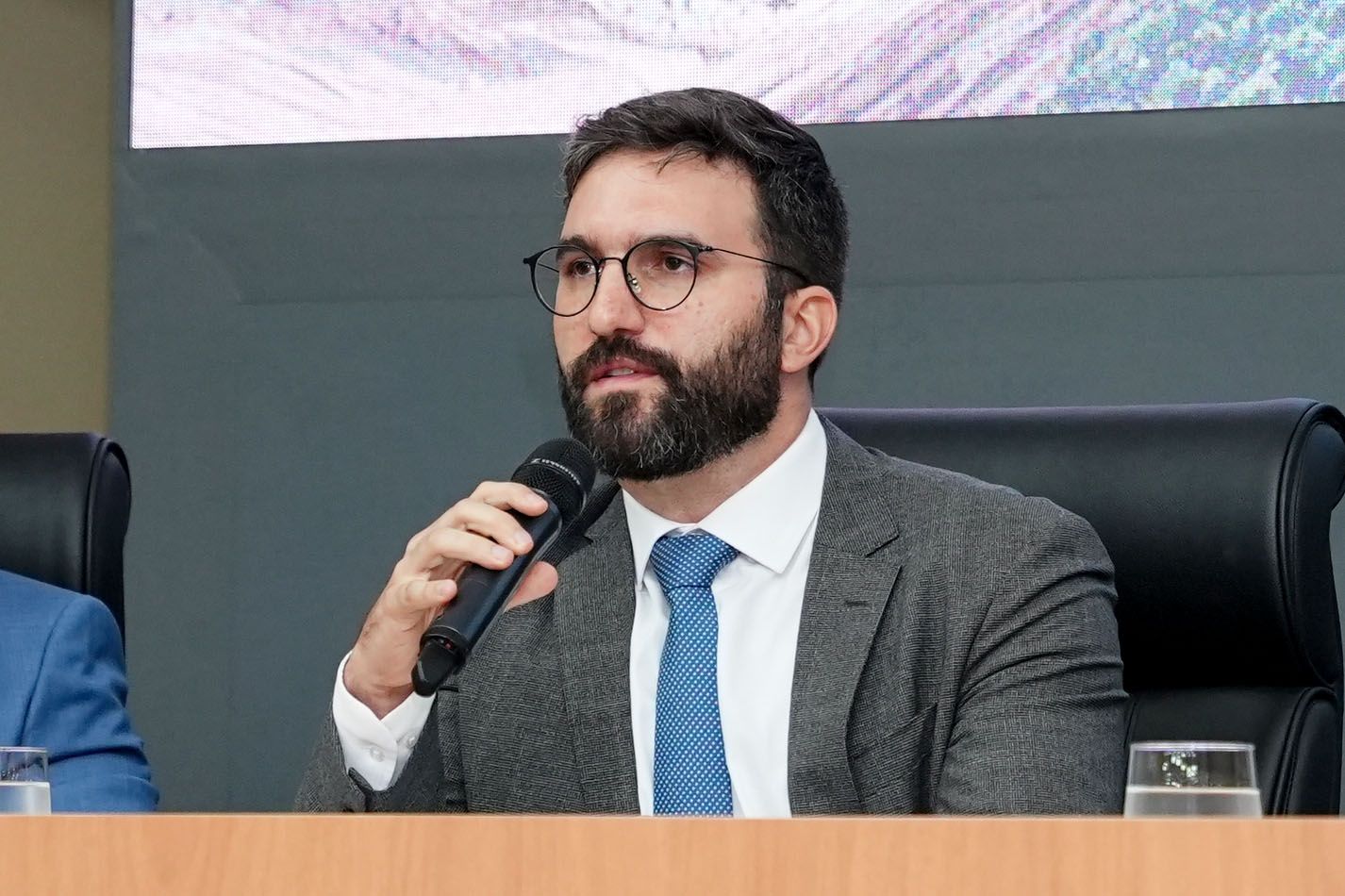 Alexandre Ismais destacou que a proposta da audiência pública foi justamente a de ouvir a população e, junto a ela, apontar os devidos caminhos