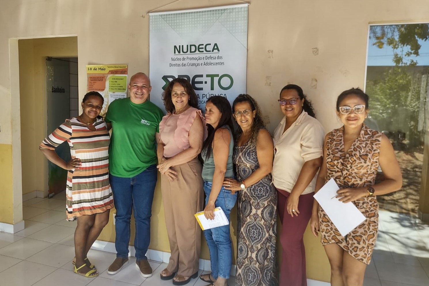Equipe da DPE-TO e da Casa de Acolhida