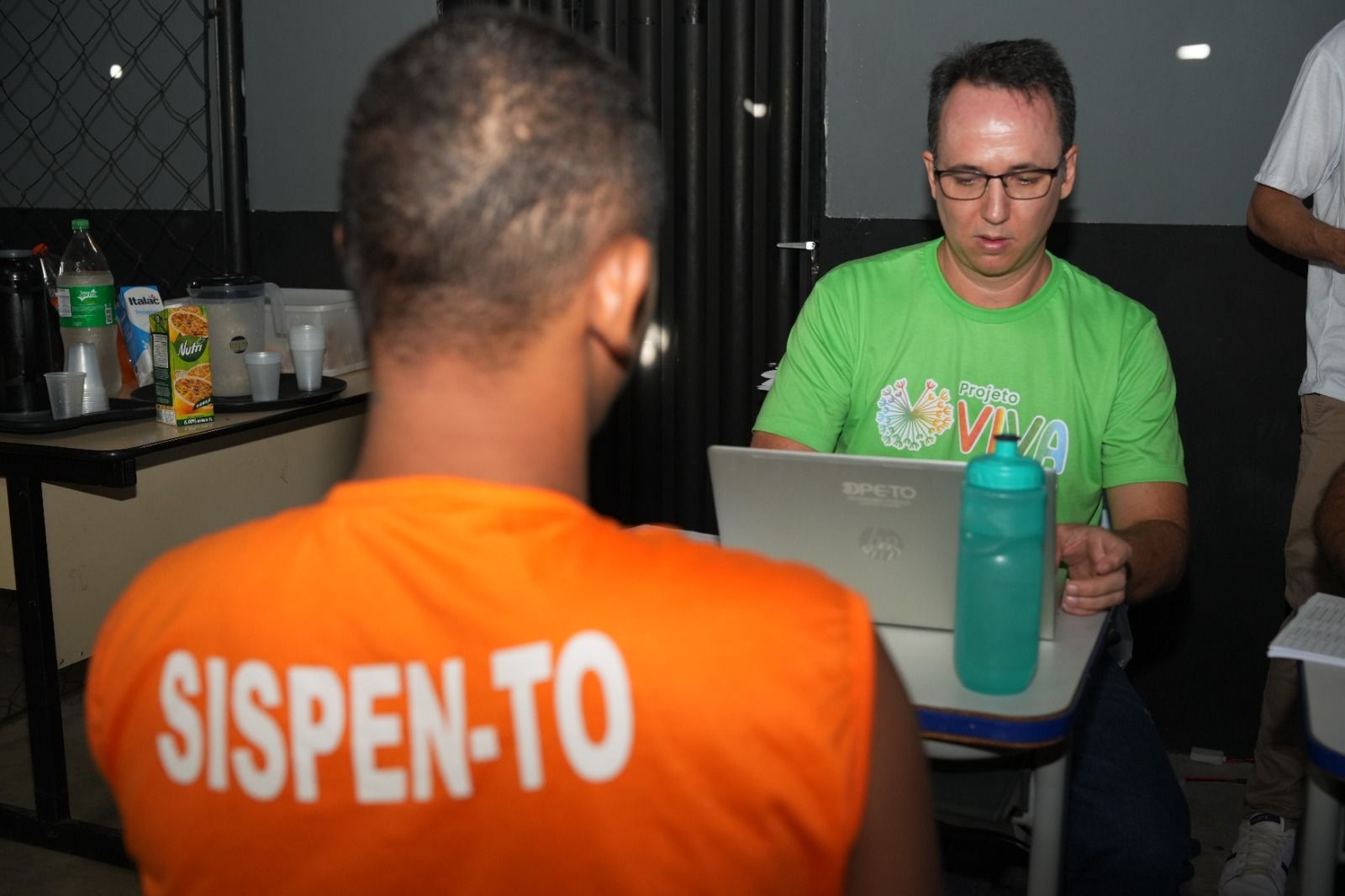 Defensor público Adir Sobrinho integra equipe de atendimento