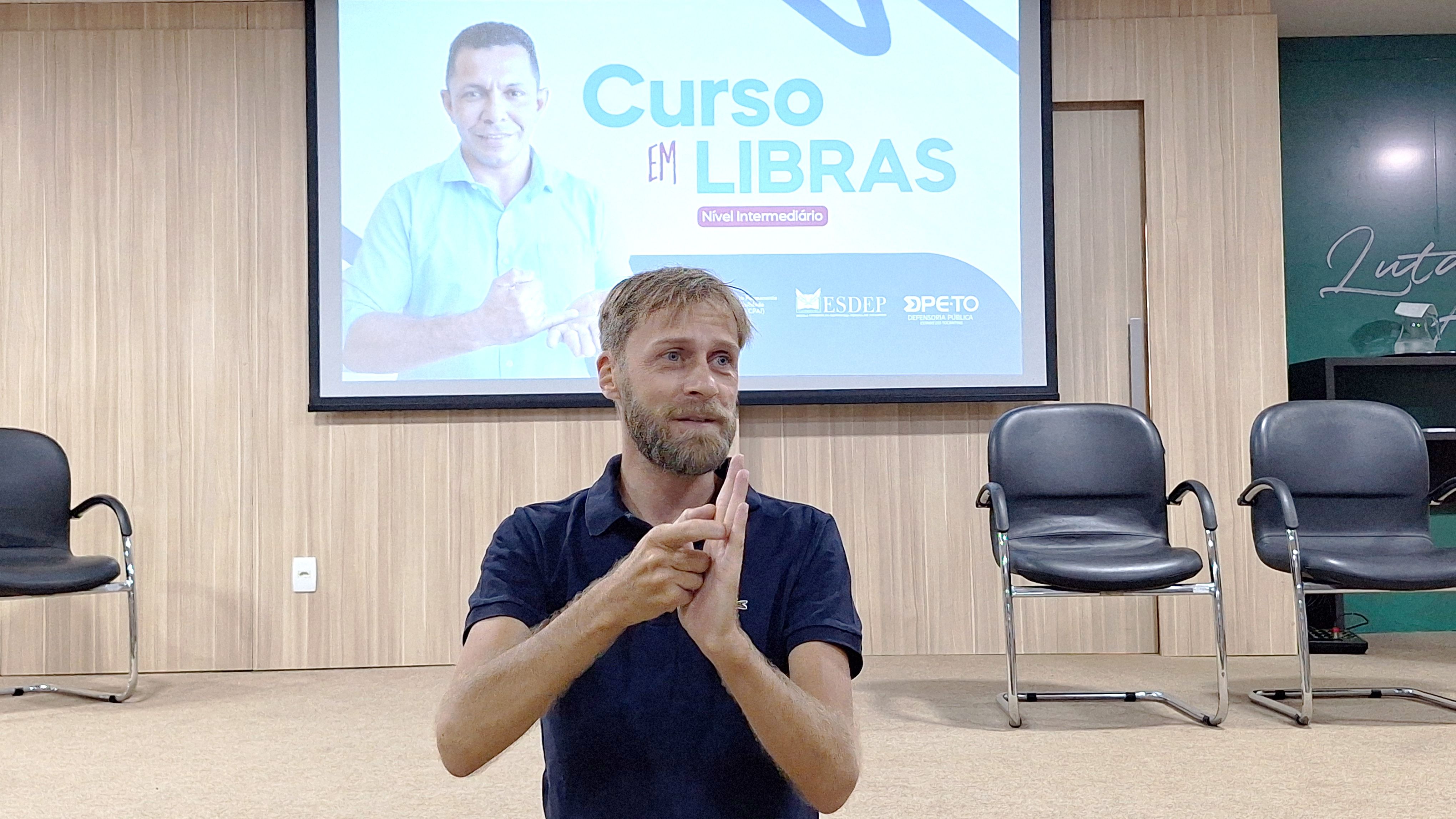 Segundo Maiquel Krutzmann, após a nova capacitação, todos se mostraram aptos a se comunicarem em Libras