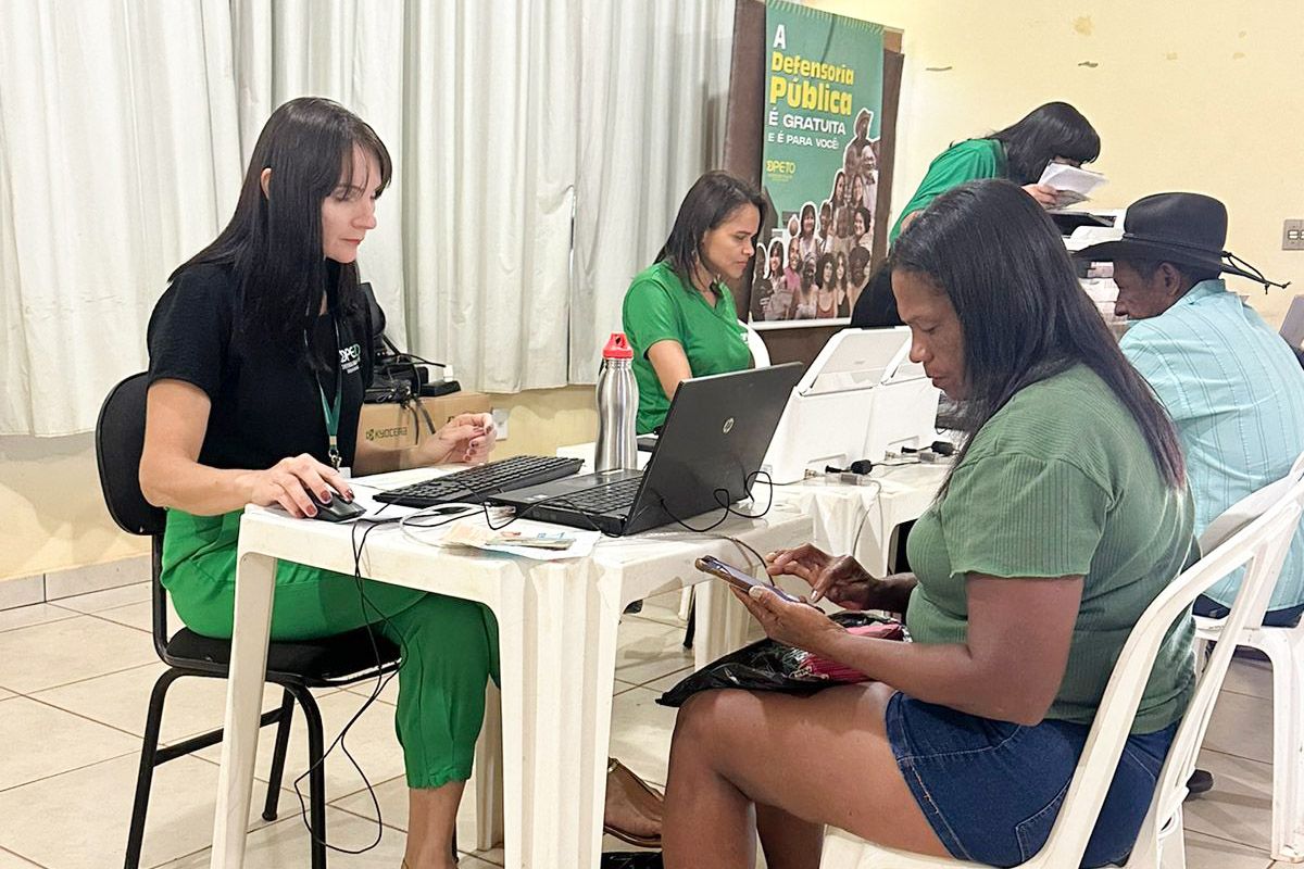 Atendimentos são realizados por meio do programa "Defensoria Itinerante"