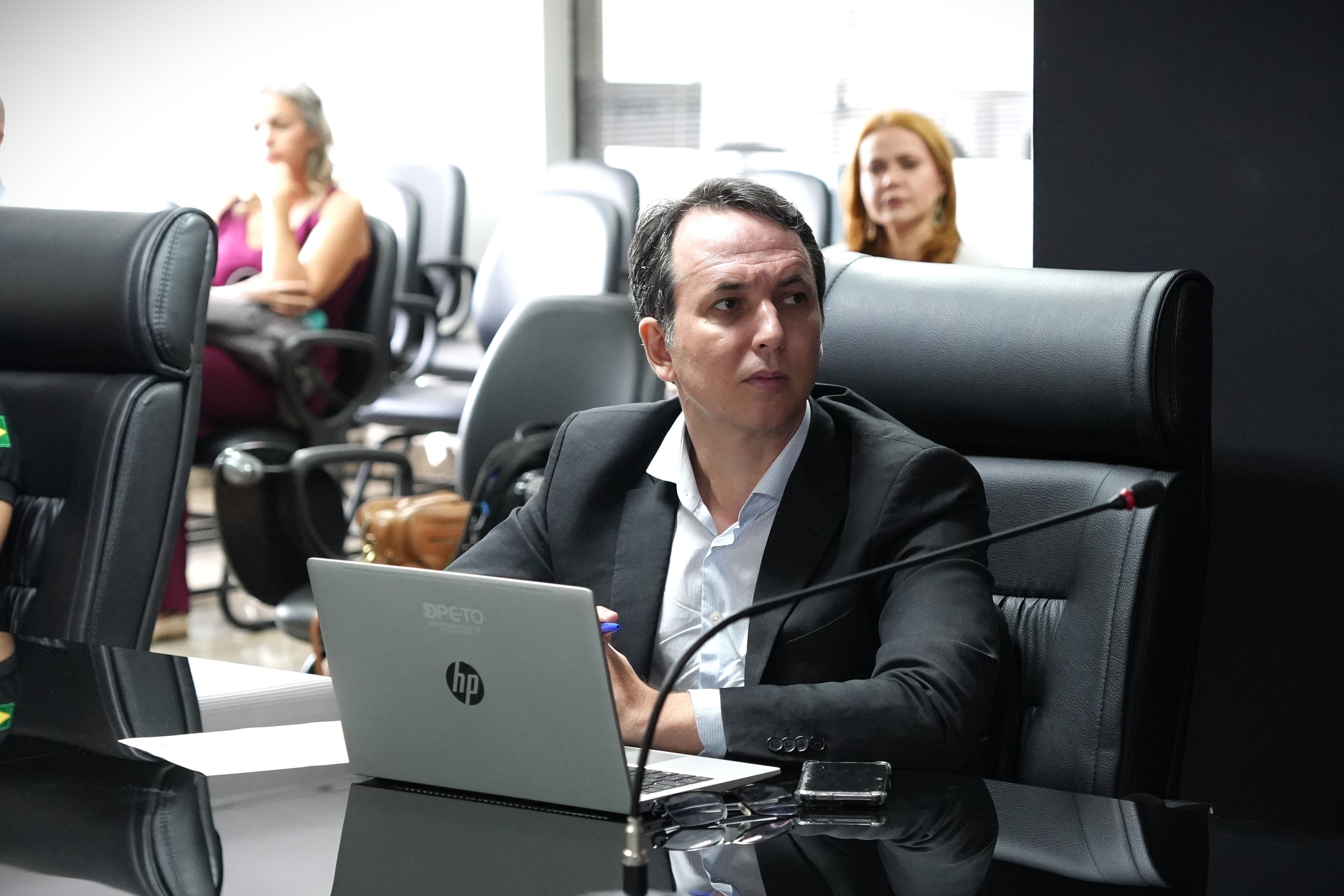 Coordenador do Nadep, defensor público Adir Sobrinho integrou a reunião do Comitê
