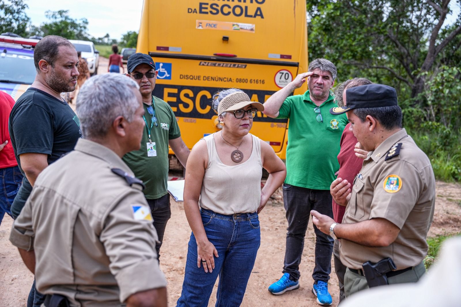 A Defensoria Pública esteve na comunidade acompanhada da Sepot, DPU, PM, PC, Secretaria do Patrimônio da União, Incra, UFT, entre outras instituições.