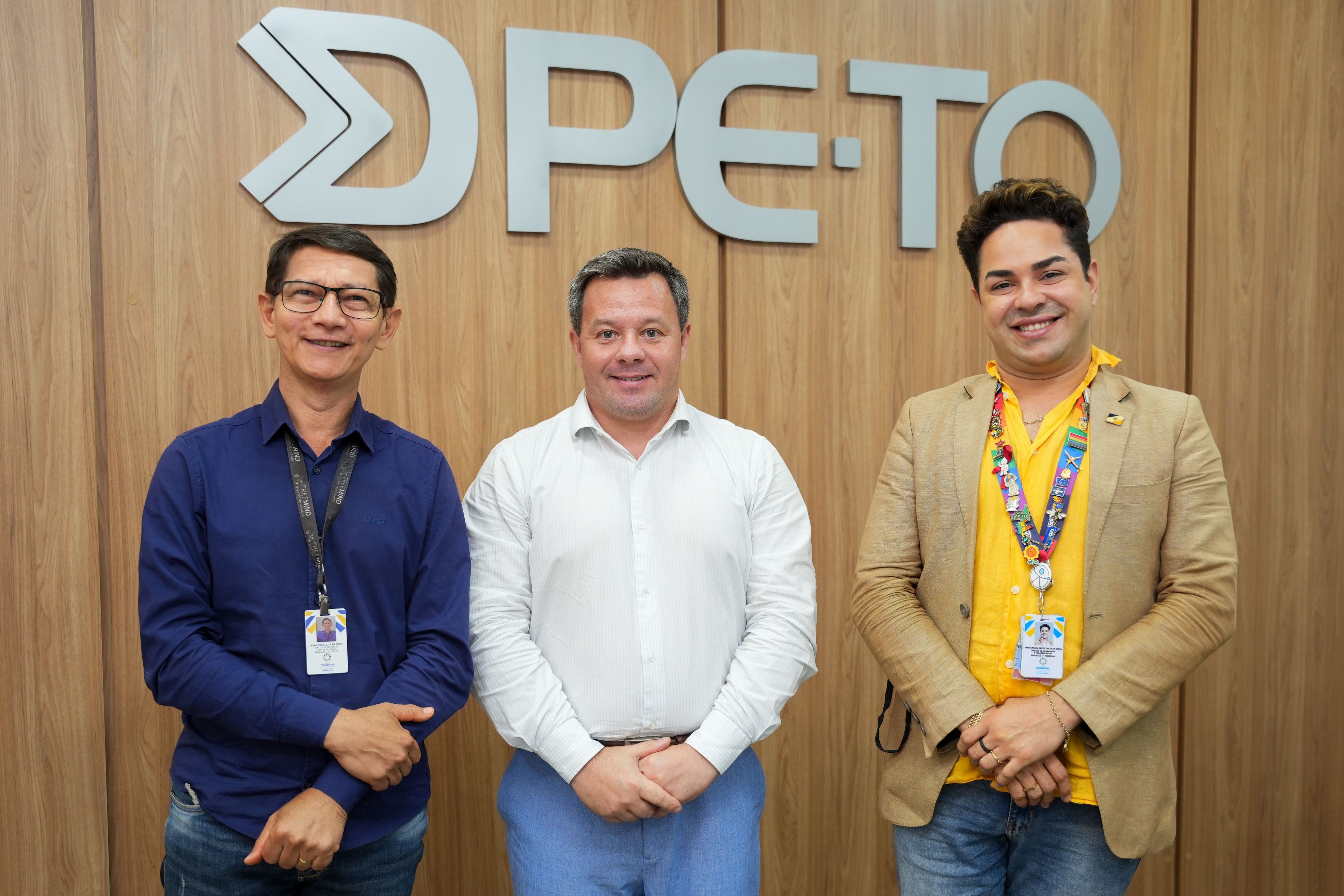 Danilo Frasseto (centro) com Wemerson Lima (D) e Evandro Souza