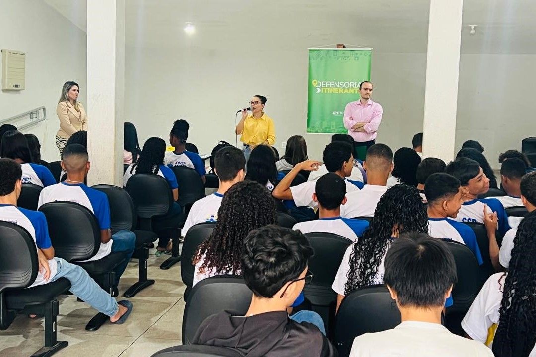 Fernanda Cristina tratou da gravidez na adolescência, os impactos na vida social, educação e familiar