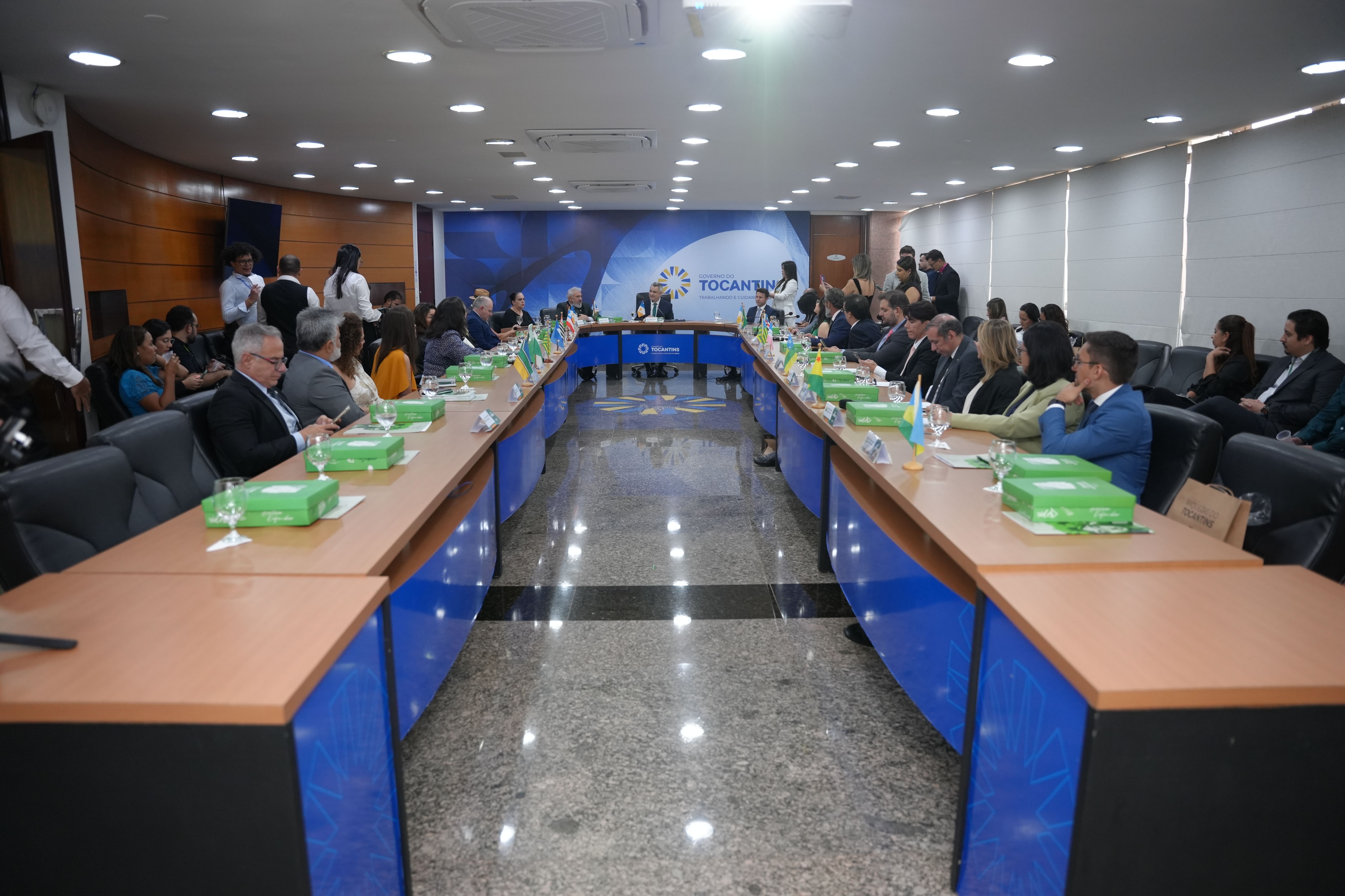 Em formato híbrido, a reunião foi sediada no Palácio Araguaia Governador Siqueira Campos