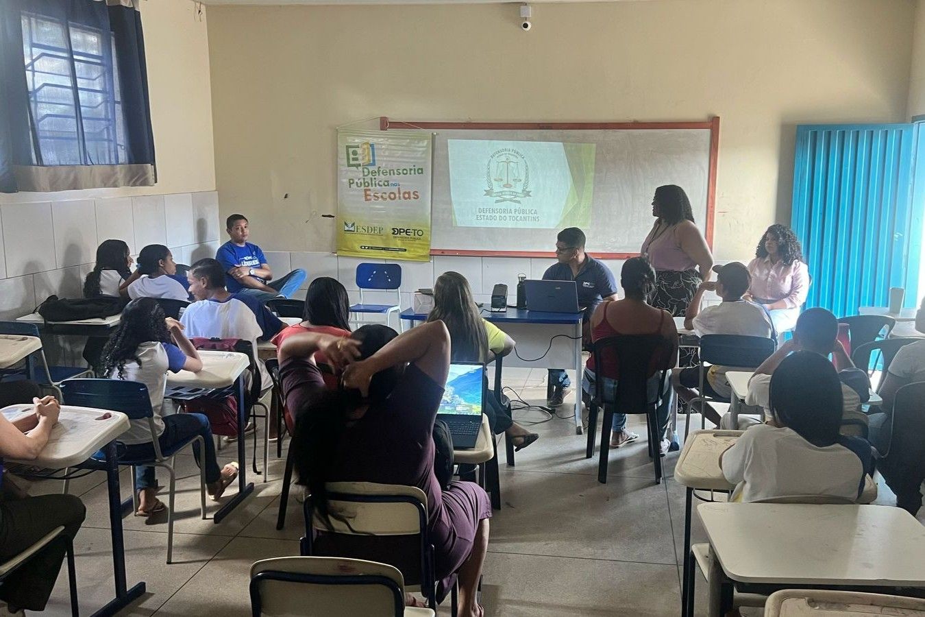 Ação teve como objetivo promover a conscientização sobre a importância da participação familiar na trajetória escolar dos estudantes