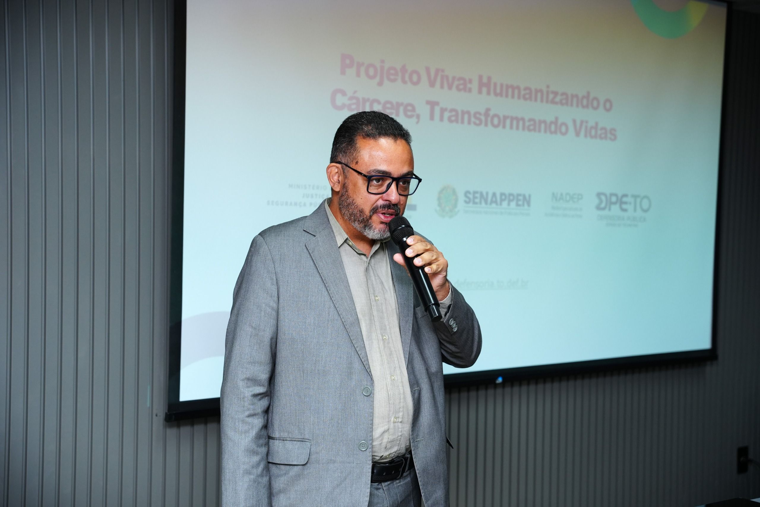 O representante da Senappen, Arley Nascimento Silva, destacou o desempenho da DPE-TO e parabenizou a equipe pelo trabalho desenvolvido