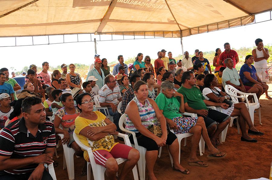 Moradores da Vila Agrotins