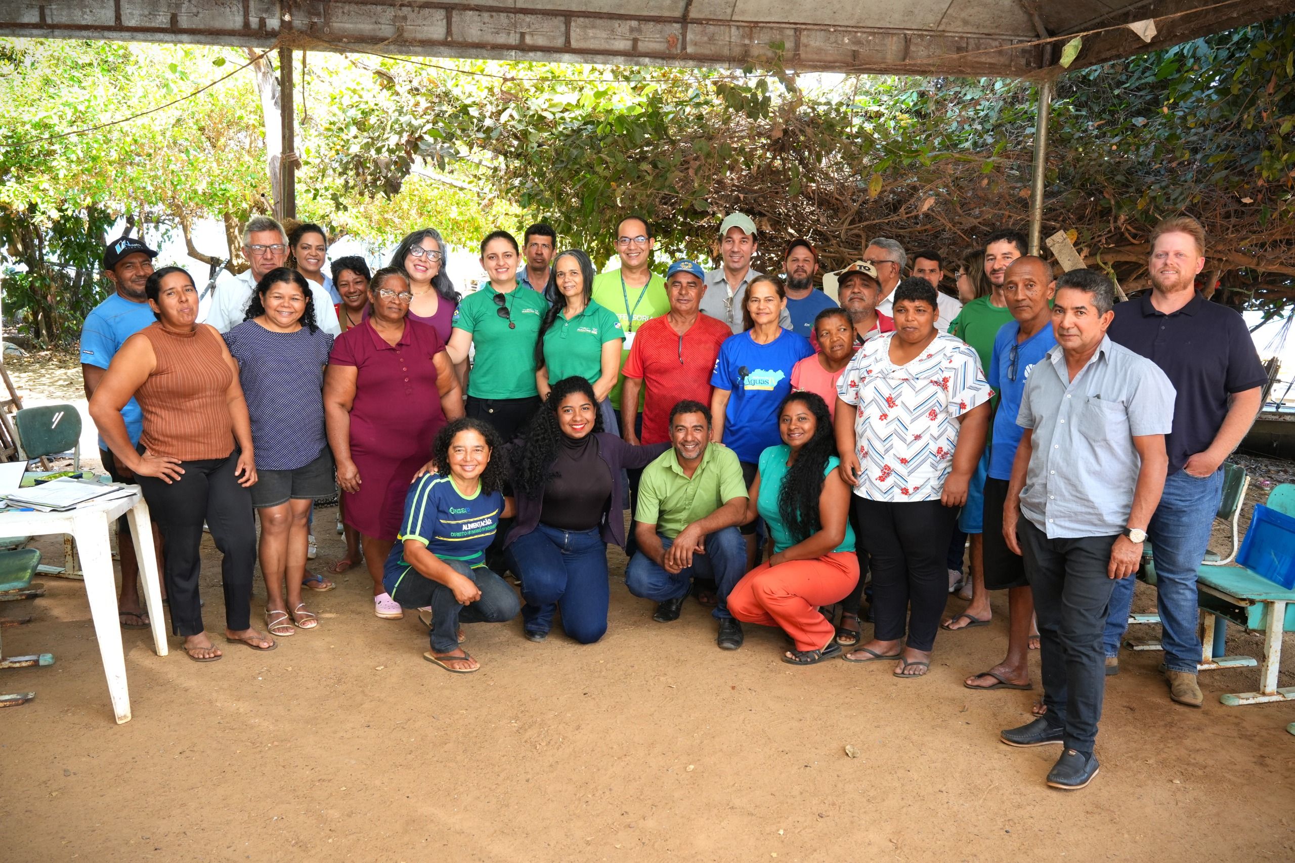 Também participaram da reunião representantes dos pescadores do Parque Aquícola Sucupira e instituições como Embrapa e Ruraltins.